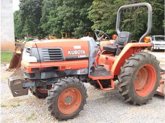 KUBOTA L2900 FILTRY